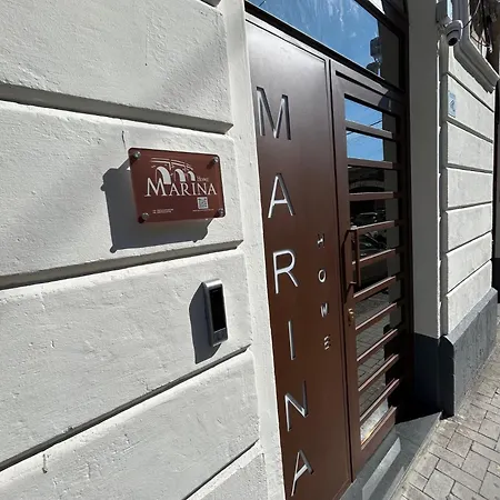 Marina - Luxury Nel Cuore Di Apartment *